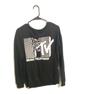 Forever 21 Men’s MTV Graphic Sweater